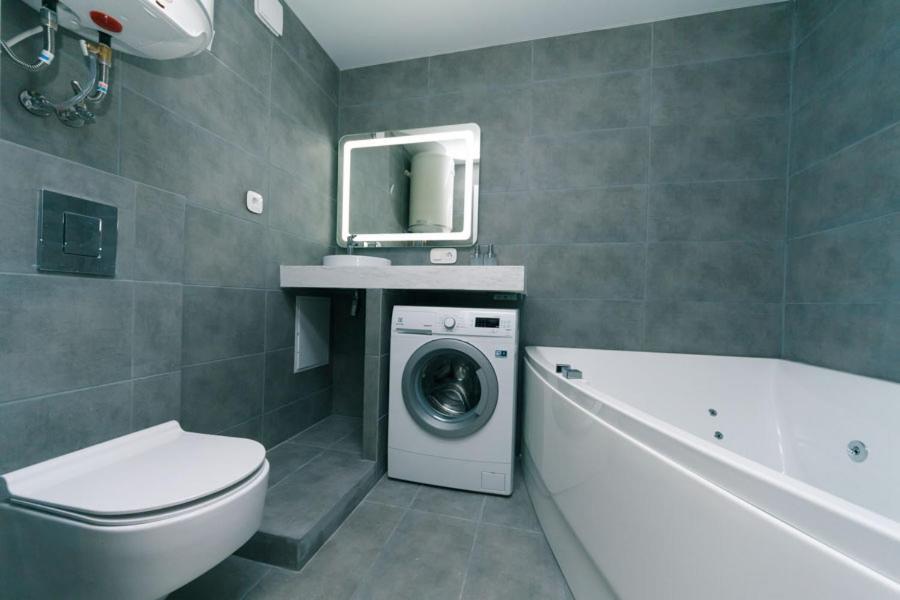 Hotrent City Deluxe Kiew Exterior foto